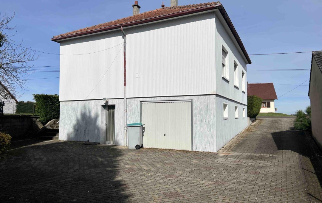 P.B. IMMO : House | PUTTELANGE-AUX-LACS (57510) | 69 m2 | 126 000 € 