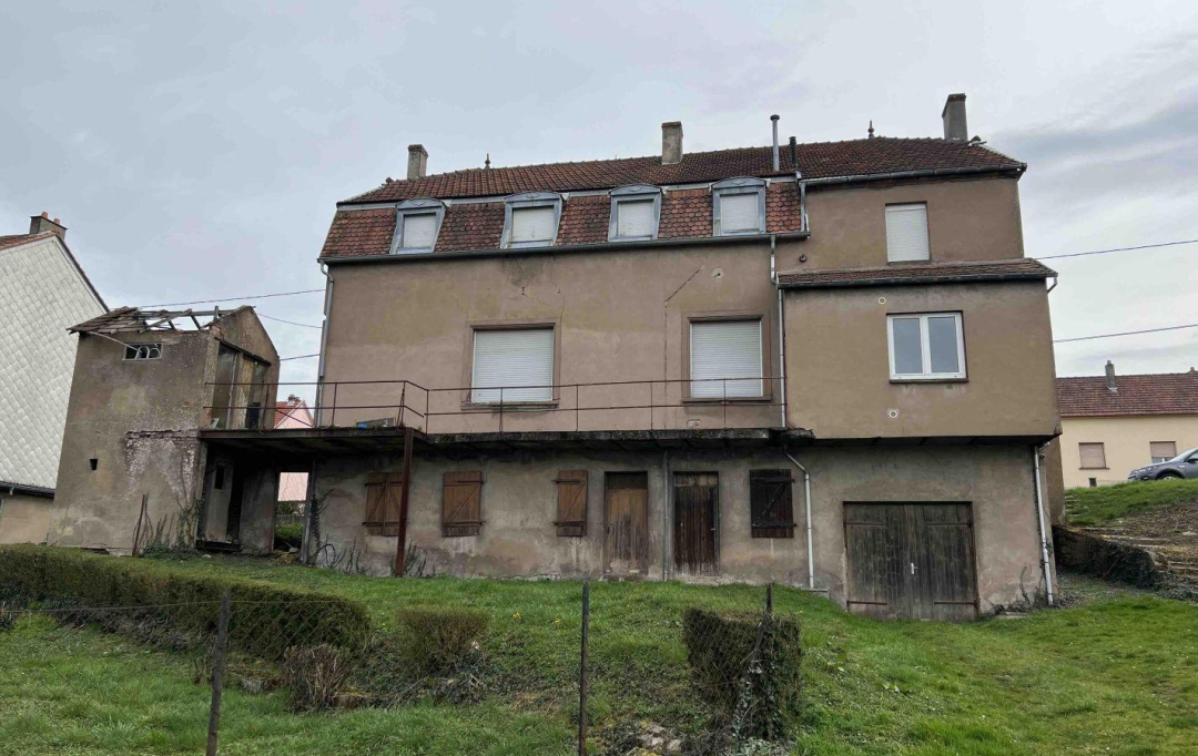 P.B. IMMO : Immeuble | SARRALBE (57430) | 298 m2 | 89 000 € 