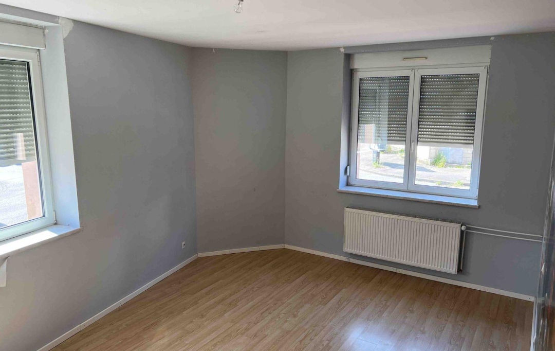 P.B. IMMO : Appartement | FORBACH (57600) | 98 m2 | 98 000 € 