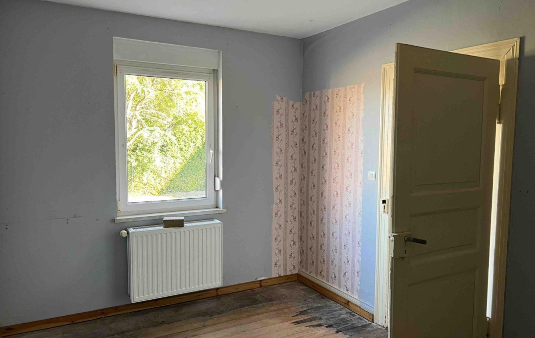 P.B. IMMO : Maison / Villa | HOLVING (57510) | 64 m2 | 89 000 € 