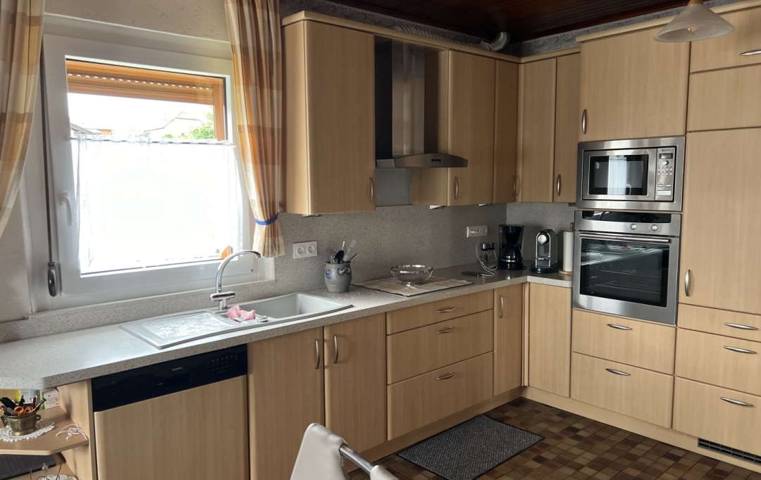 P.B. IMMO : Maison / Villa | HOLVING (57510) | 110 m2 | 228 000 € 