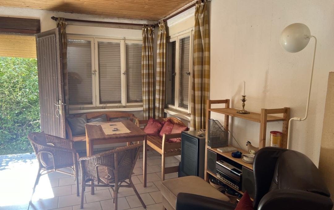 P.B. IMMO : Maison / Villa | HOLVING (57510) | 45 m2 | 60 000 € 