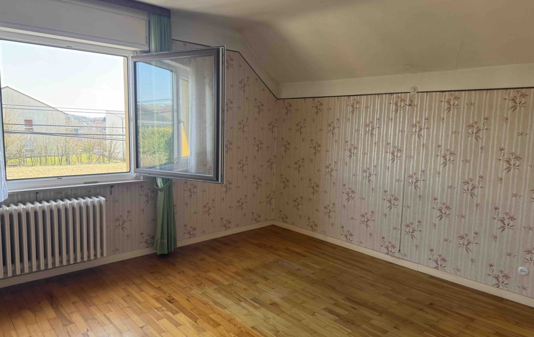P.B. IMMO : Maison / Villa | LOUPERSHOUSE (57510) | 145 m2 | 188 000 € 