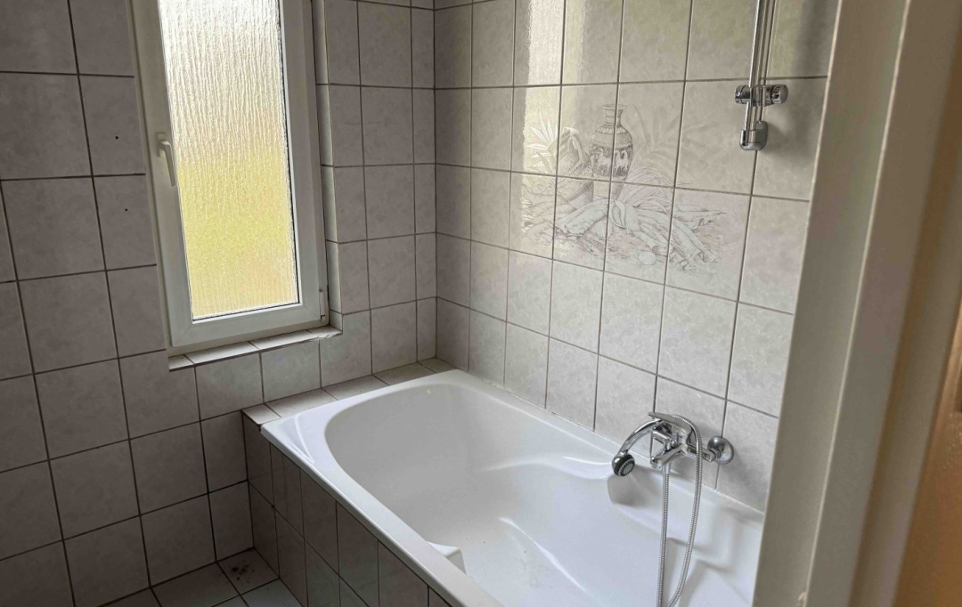 P.B. IMMO : Maison / Villa | PUTTELANGE-AUX-LACS (57510) | 106 m2 | 142 000 € 