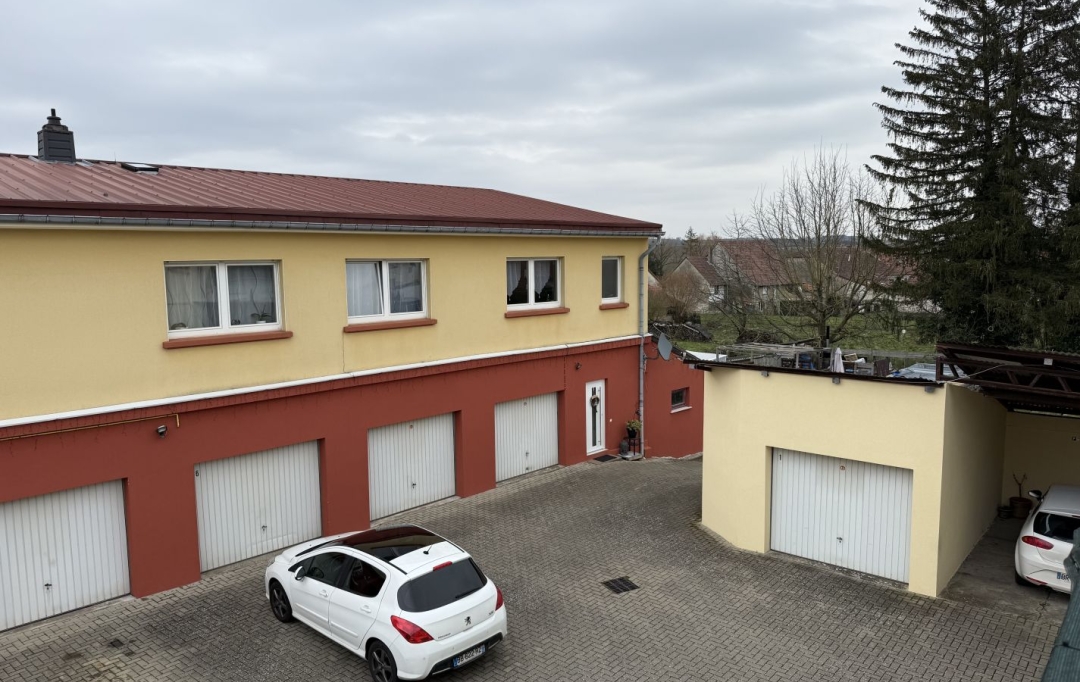 P.B. IMMO : Immeuble | REMERING-LES-PUTTELANGE (57510) | 438 m2 | 468 000 € 