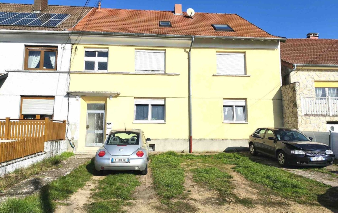 P.B. IMMO : Immeuble | CAPPEL (57450) | 231 m2 | 175 000 &euro; 