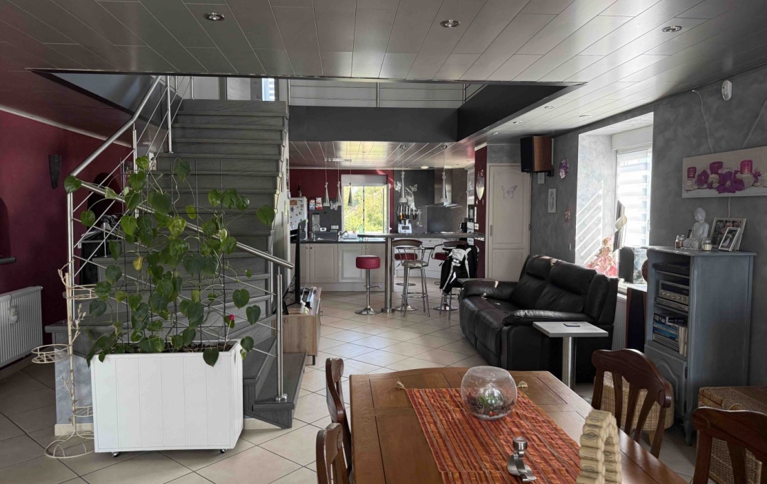 P.B. IMMO : Maison / Villa | HOLVING (57510) | 180 m2 | 288 000 &euro; 