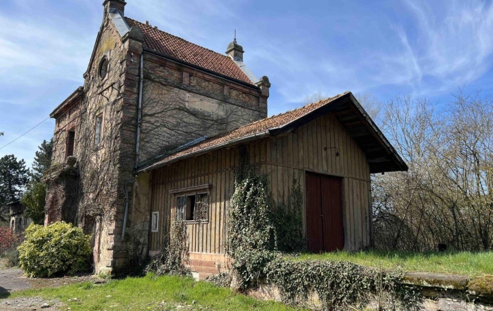Maison CONTHIL 143 m2 49 000 € Maison CONTHIL 143 m2 49 000 €